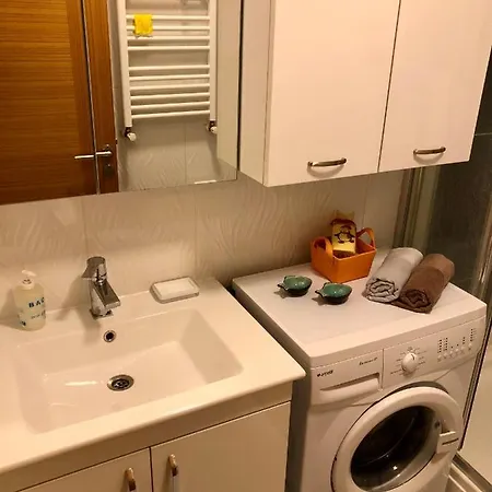 Appartement Lovely Escape House In A Frame With Garden Istambul